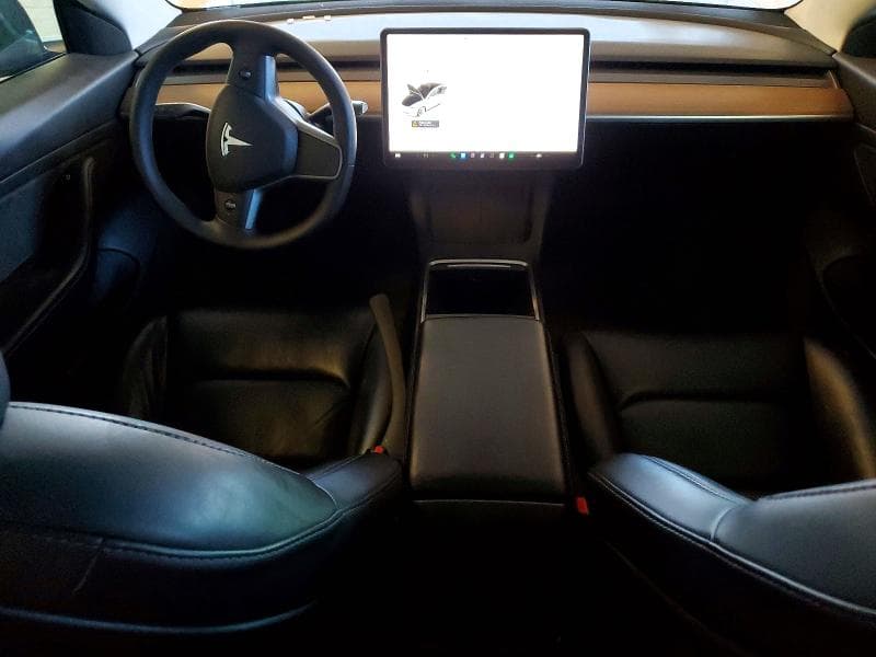 2021 TESLA MODEL 3 8