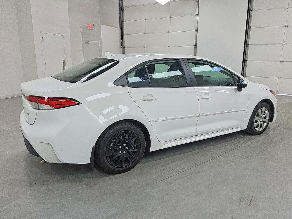2025 TOYOTA COROLLA LE 3
