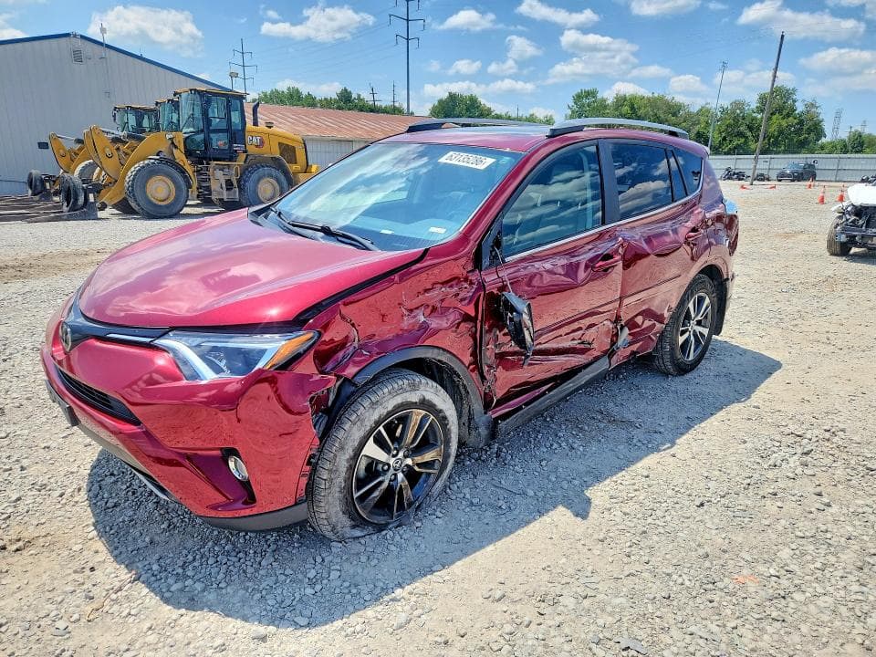 2018 TOYOTA RAV4 XLE - 1