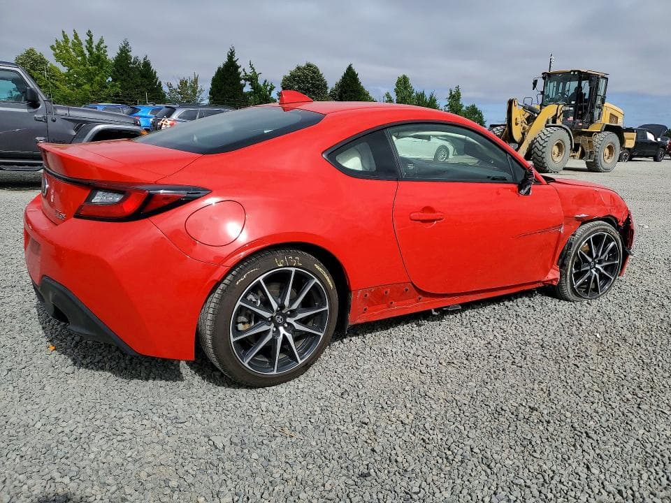 2023 TOYOTA GR86 BASE 3