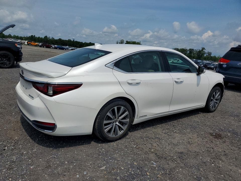 2020 LEXUS ES 300H 3