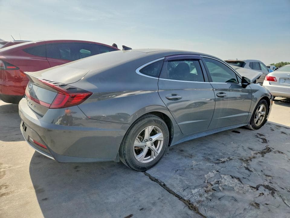 2021 HYUNDAI SONATA SE 3