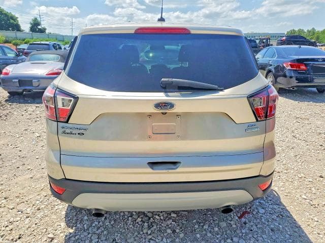 2017 FORD ESCAPE SE 6