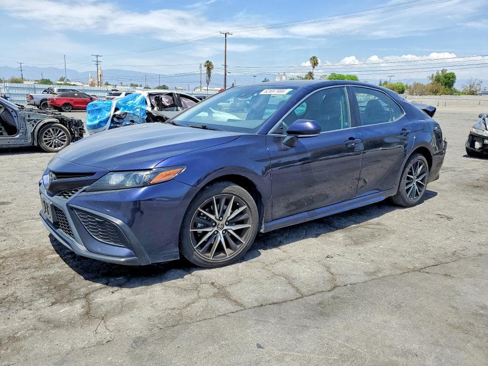 2022 TOYOTA CAMRY SE - 1