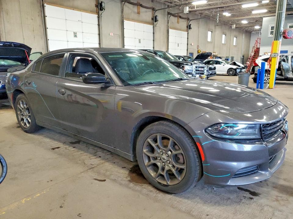 2017 DODGE CHARGER SE 4