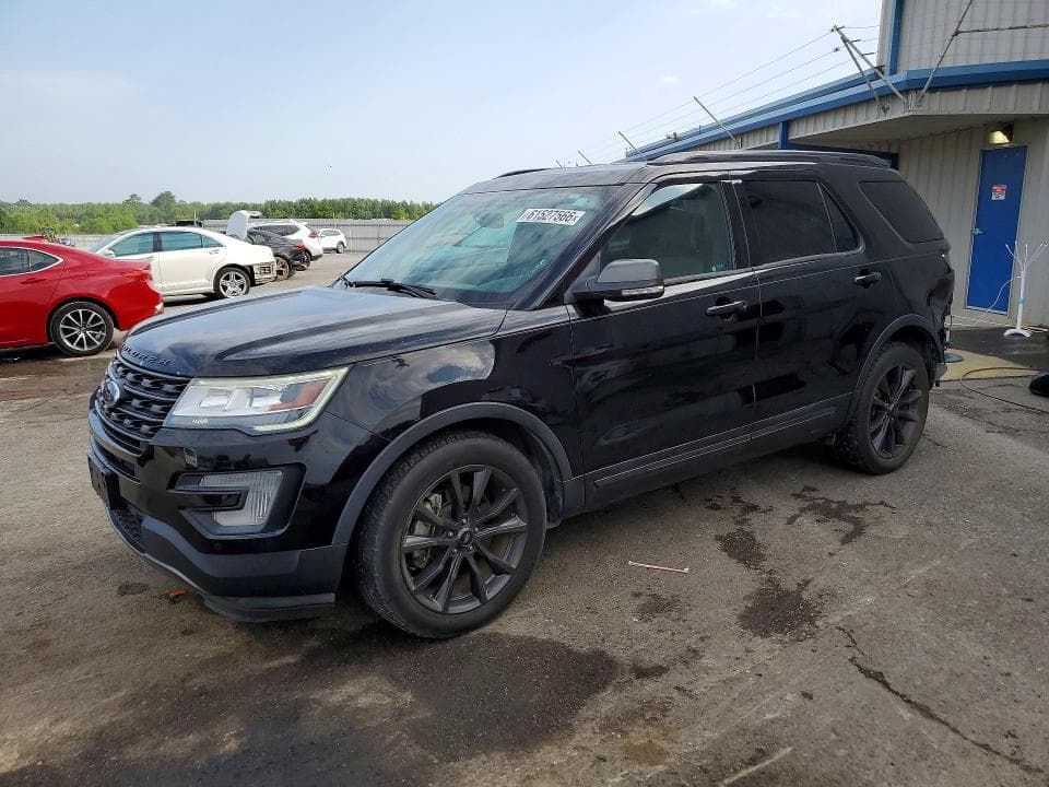 2017 FORD EXPLORER XLT - 1