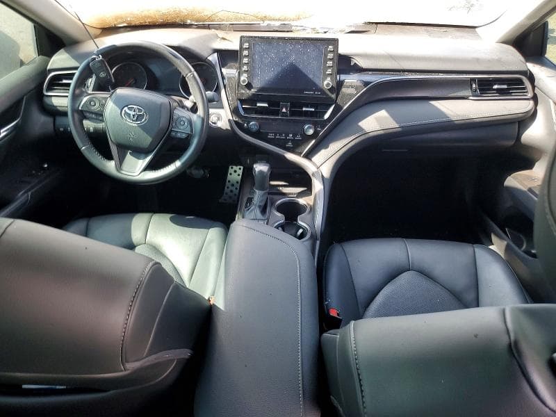 2022 TOYOTA CAMRY XSE 8