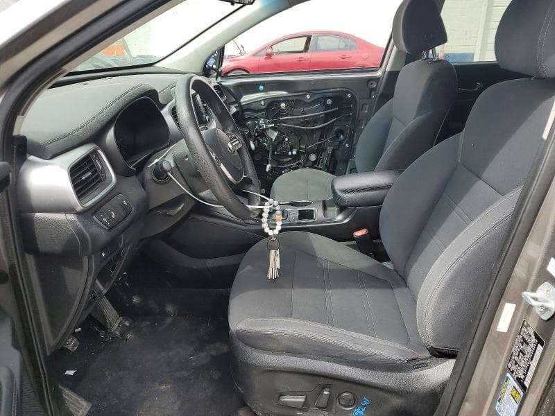 2019 KIA SORENTO LX V6 7