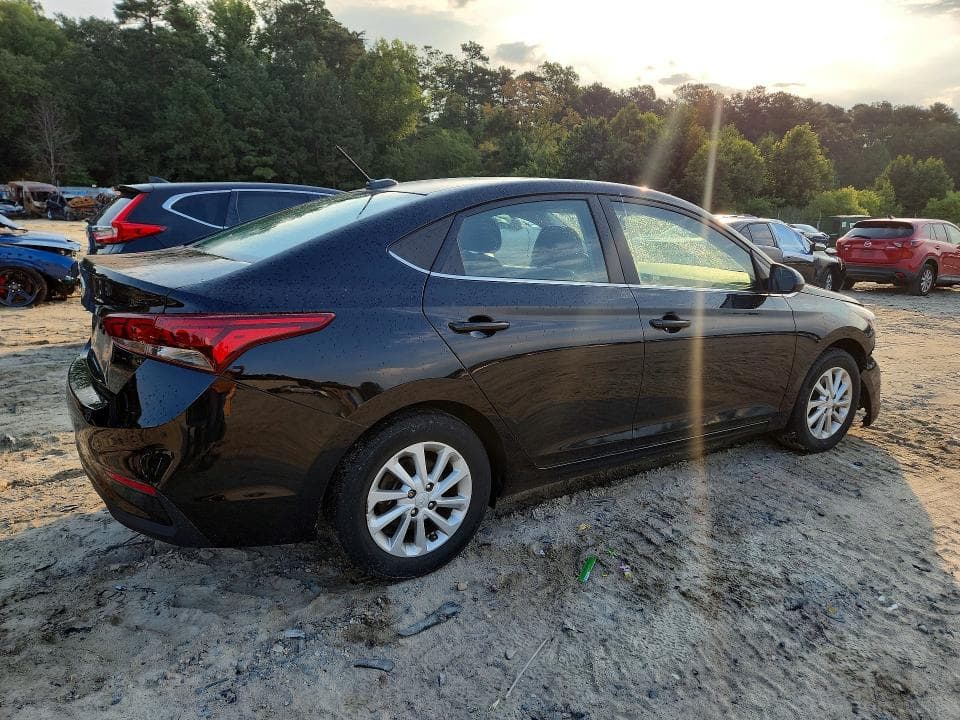 2021 HYUNDAI ACCENT SEL 3