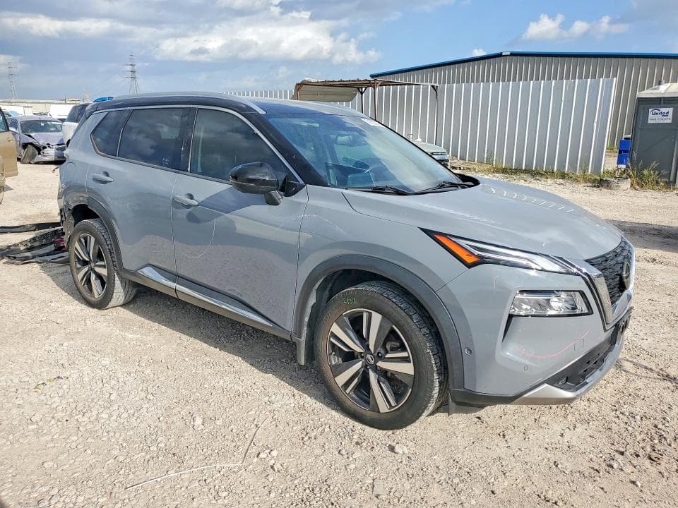 2021 NISSAN ROGUE PLATINUM 4
