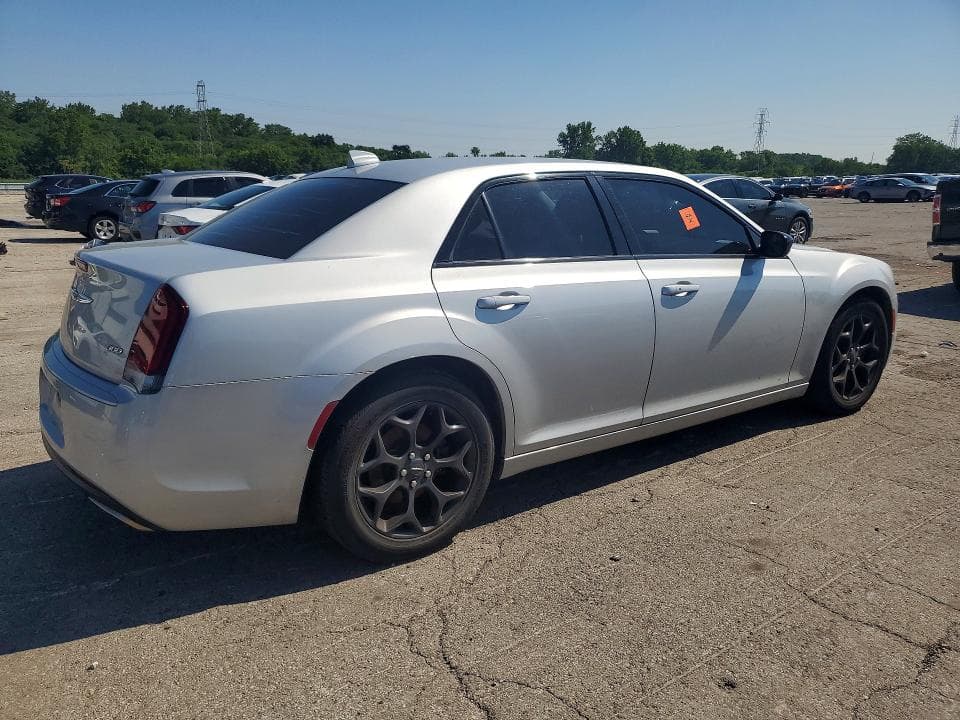 2019 CHRYSLER 300 TOURING 3