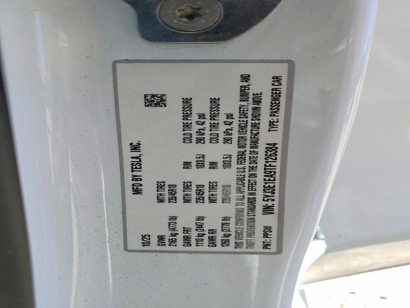 2026 TESLA MODEL 3 12