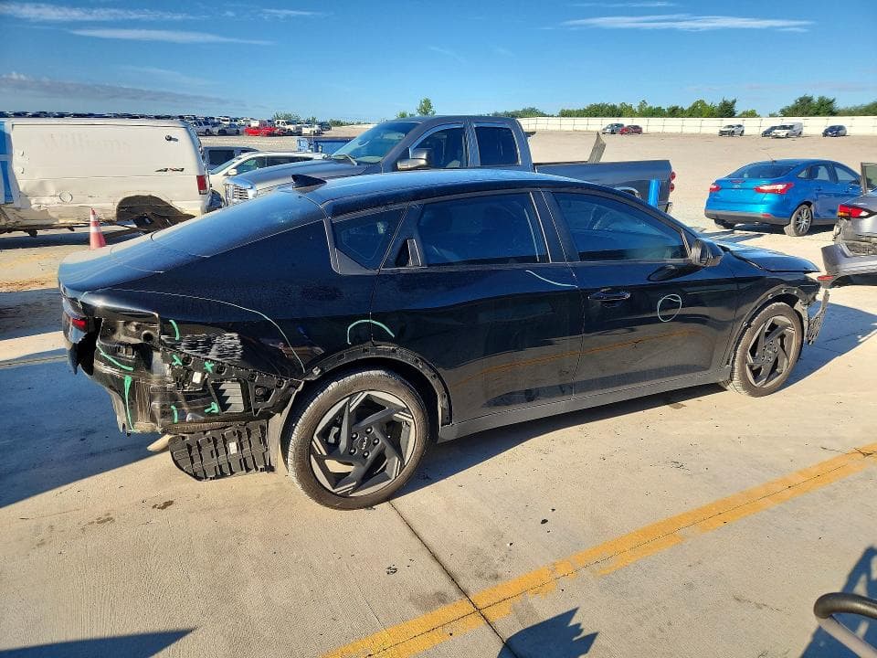 2025 KIA K4 EX 3