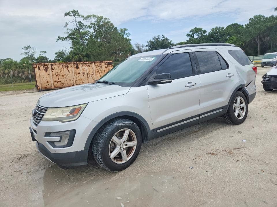 2017 FORD EXPLORER XLT - 1