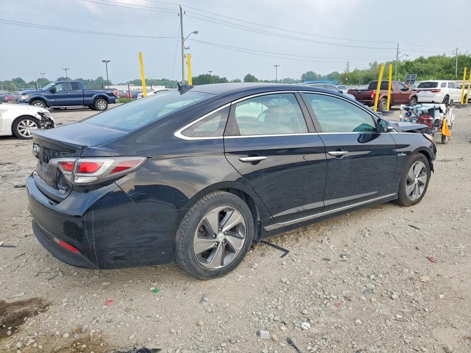 2017 HYUNDAI SONATA HYBRID LIMITED 3