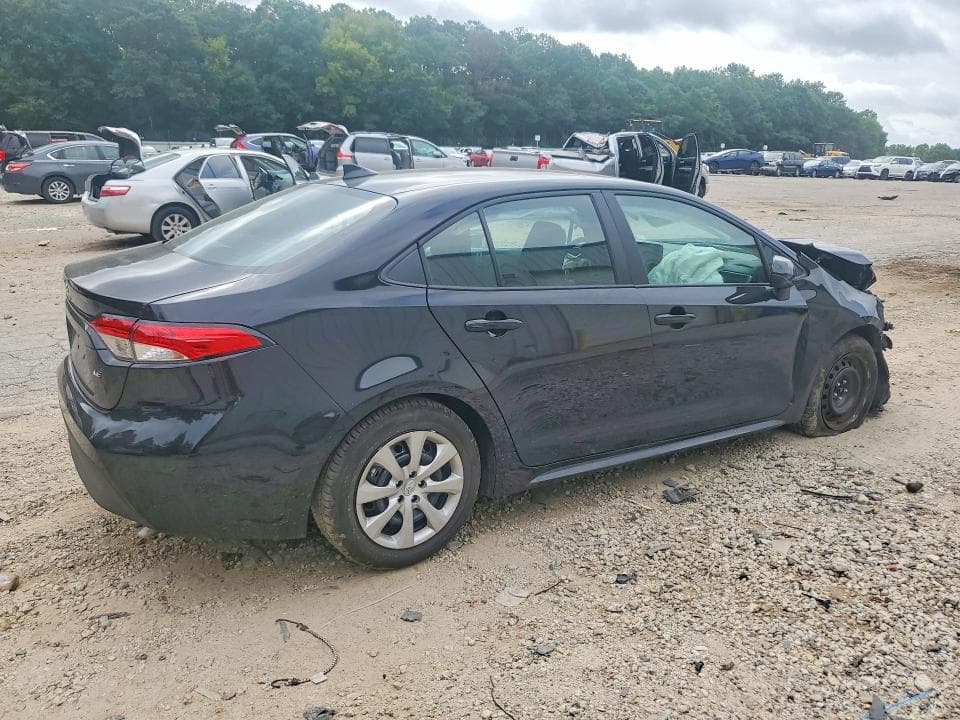 2026 TOYOTA COROLLA LE 3