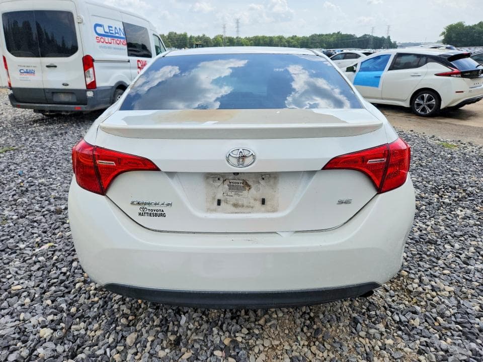 2017 TOYOTA COROLLA SE 6