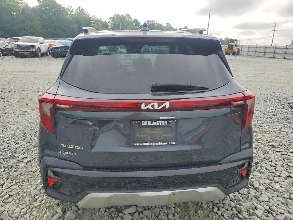 2024 KIA SELTOS EX 6