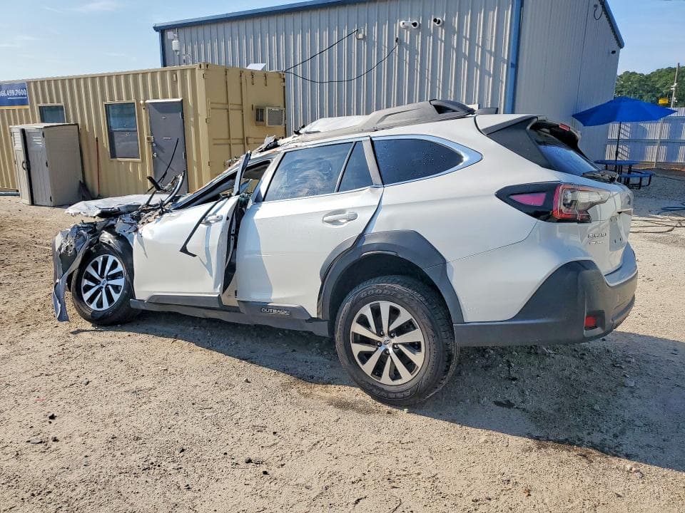 2023 SUBARU OUTBACK PREMIUM 2