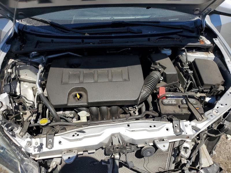 2017 TOYOTA COROLLA SE 11
