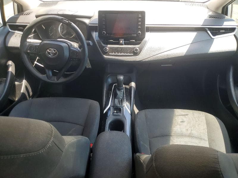 2021 TOYOTA COROLLA LE 8