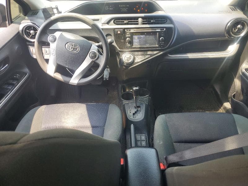 2017 TOYOTA PRIUS C TWO 8