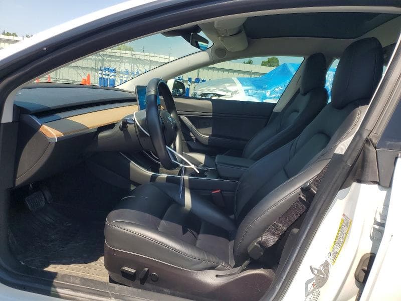 2018 TESLA MODEL 3 7