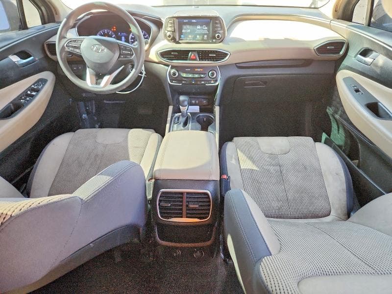2019 HYUNDAI SANTA FE SE 8