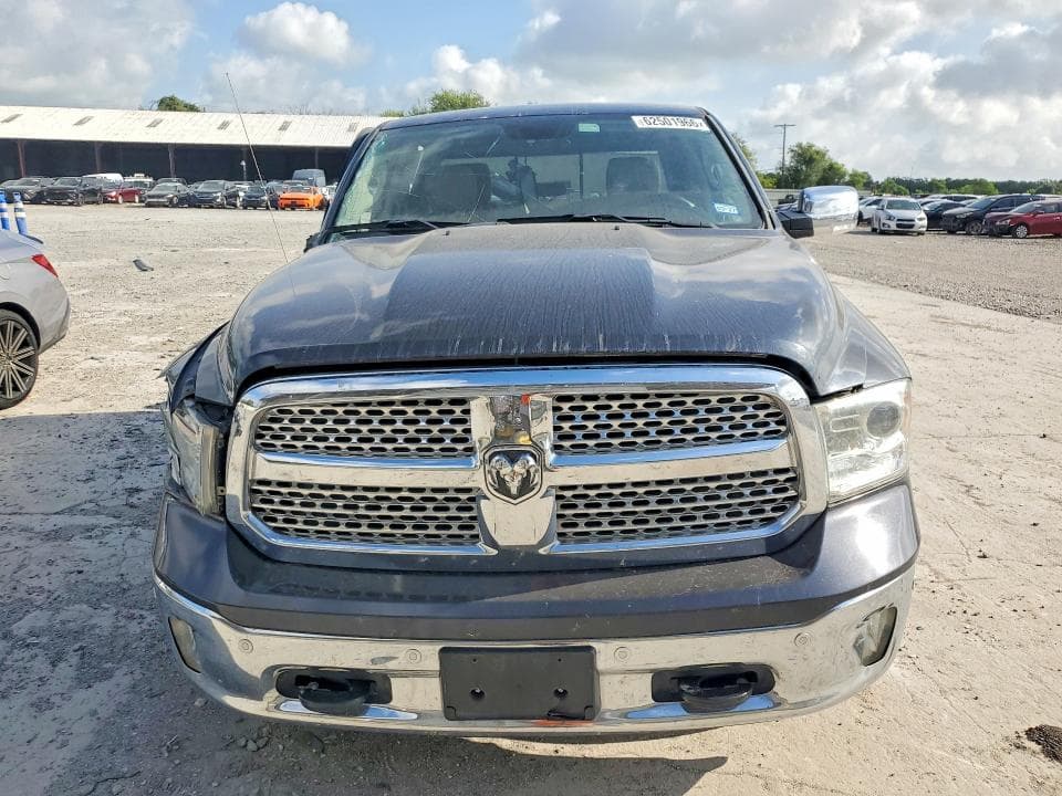 2017 RAM 1500 LARAMIE 5