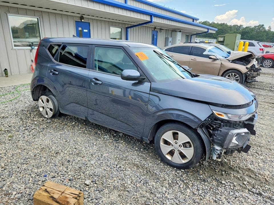 2021 KIA SOUL LX 4