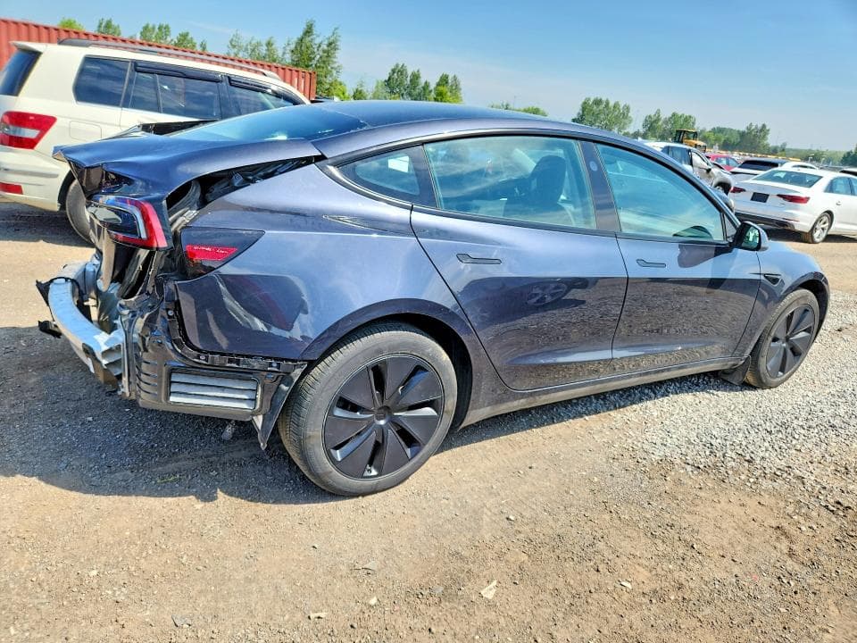 2024 TESLA MODEL 3 3