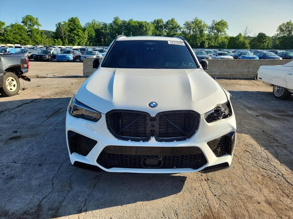 2022 BMW X5 M 5