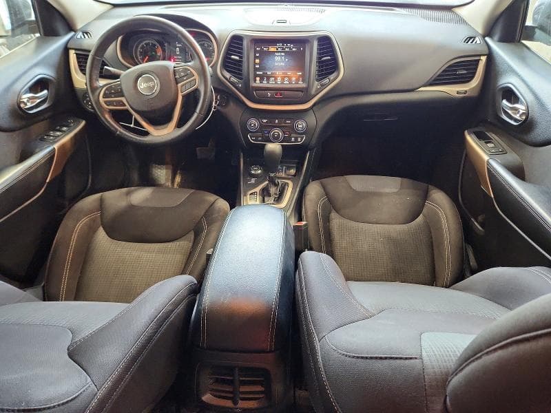 2017 JEEP CHEROKEE LATITUDE 8