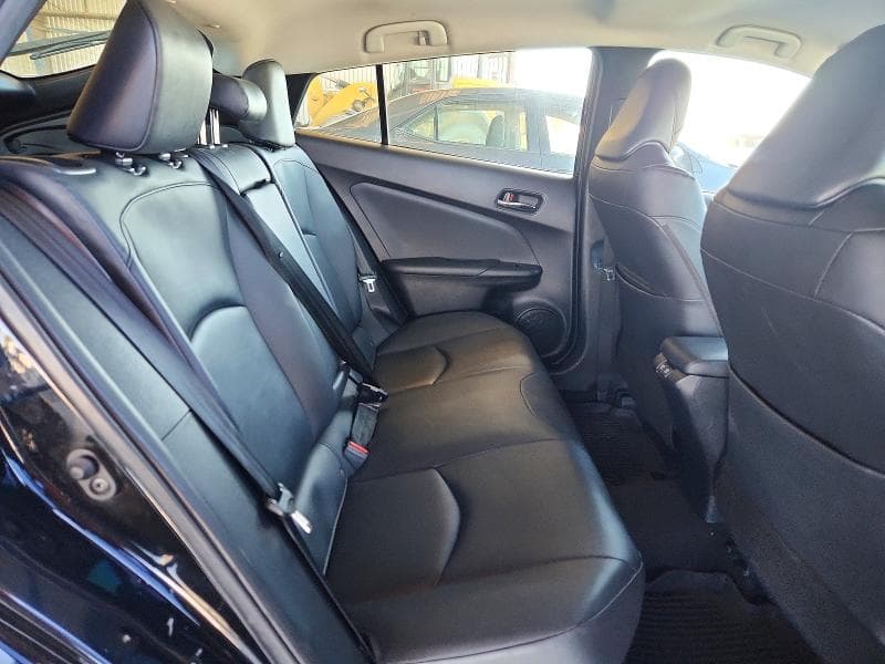 2022 TOYOTA PRIUS XLE 10