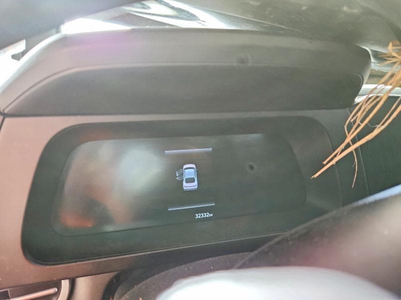 2025 HYUNDAI ELANTRA SE 9