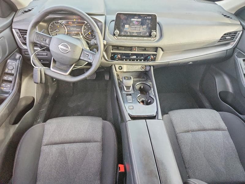 2026 NISSAN ROGUE SV 8