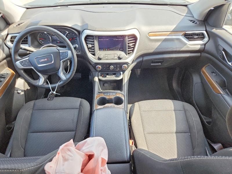 2023 GMC ACADIA SLE 8