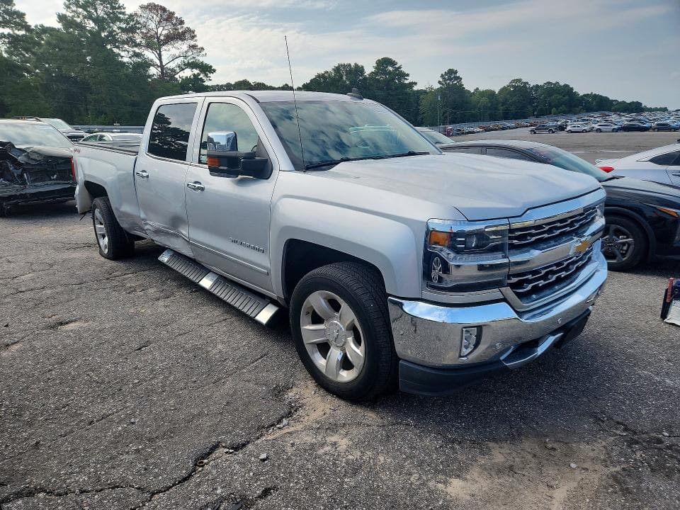 2017 CHEVROLET SILVERADO K1500 LTZ 4