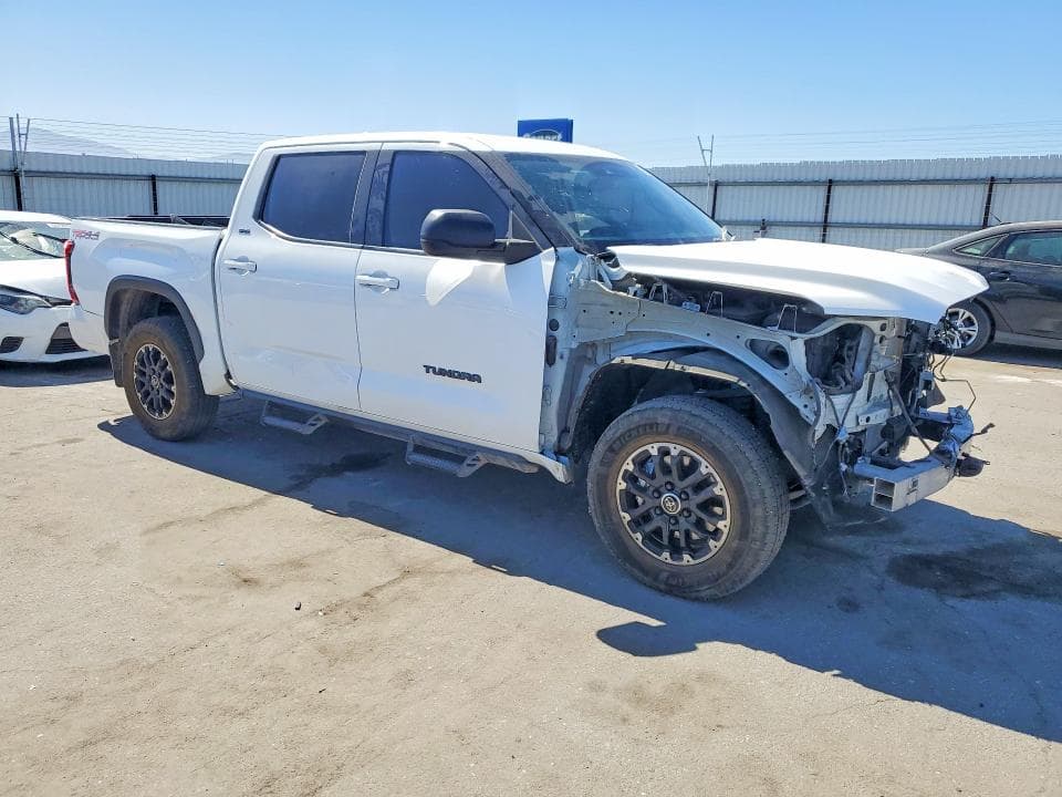 2023 TOYOTA TUNDRA SR5 4
