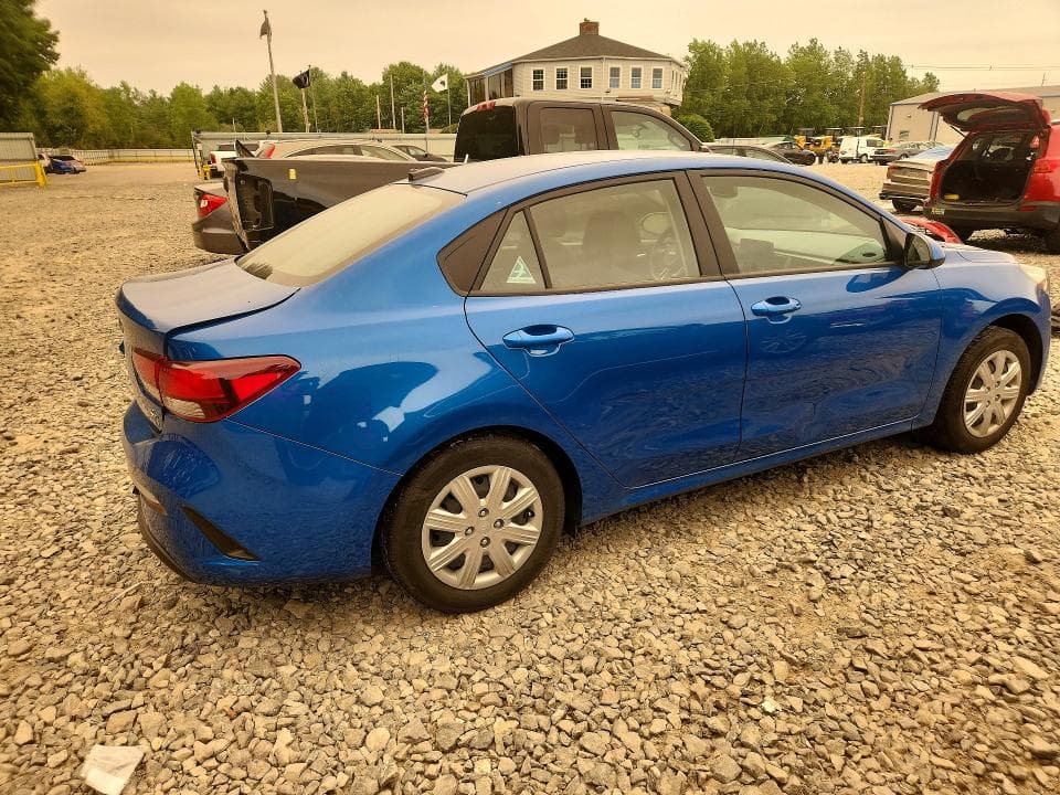 2021 KIA RIO S 3