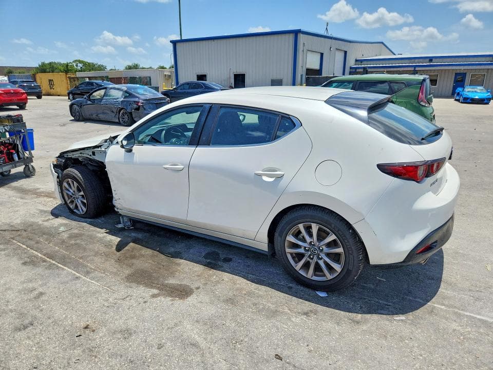 2022 MAZDA 3 2