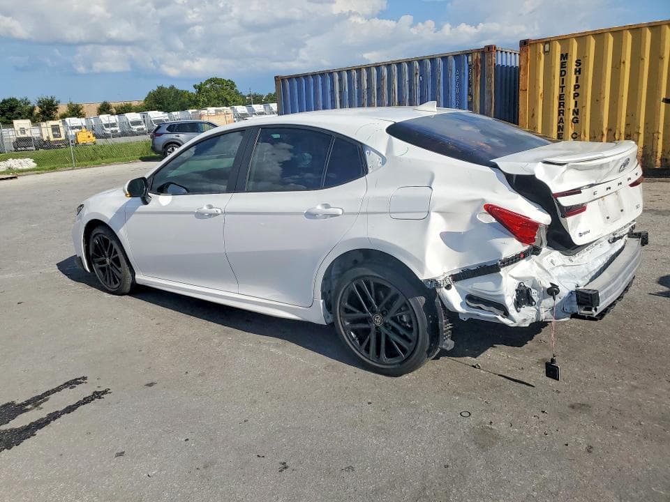 2025 TOYOTA CAMRY SE 2