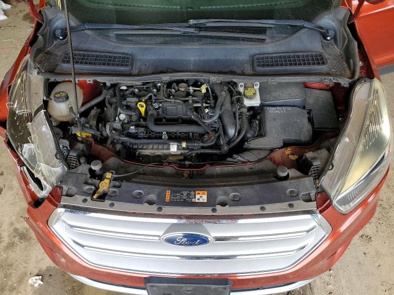 2019 FORD ESCAPE SE 12