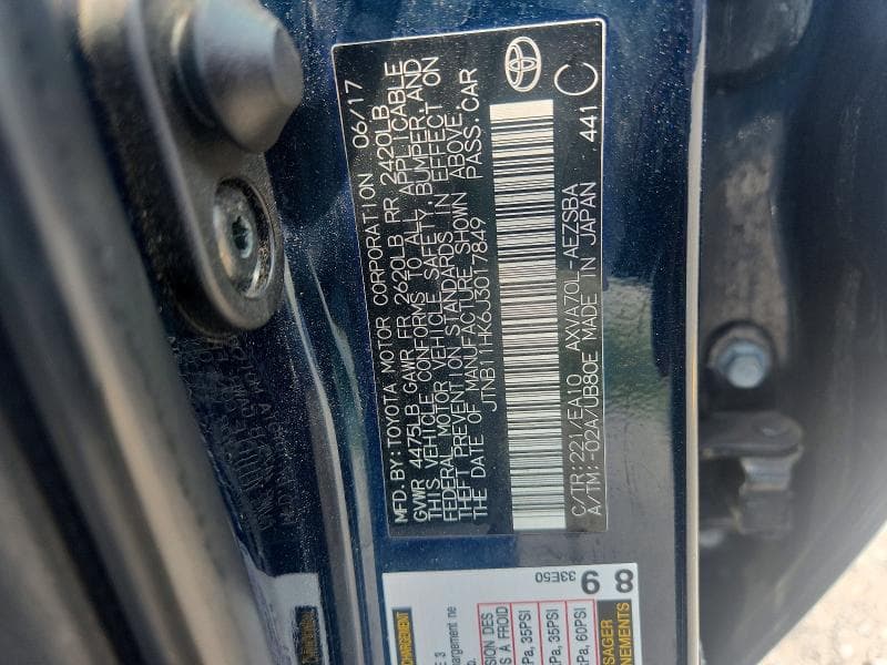 2018 TOYOTA CAMRY SE 13