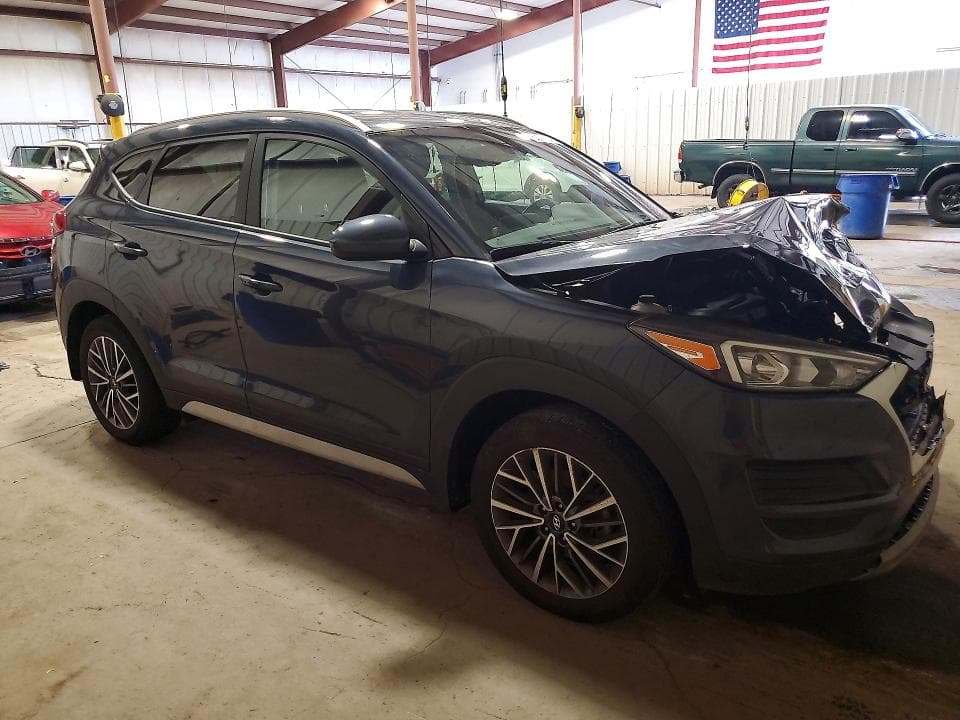 2020 HYUNDAI TUCSON SEL 4