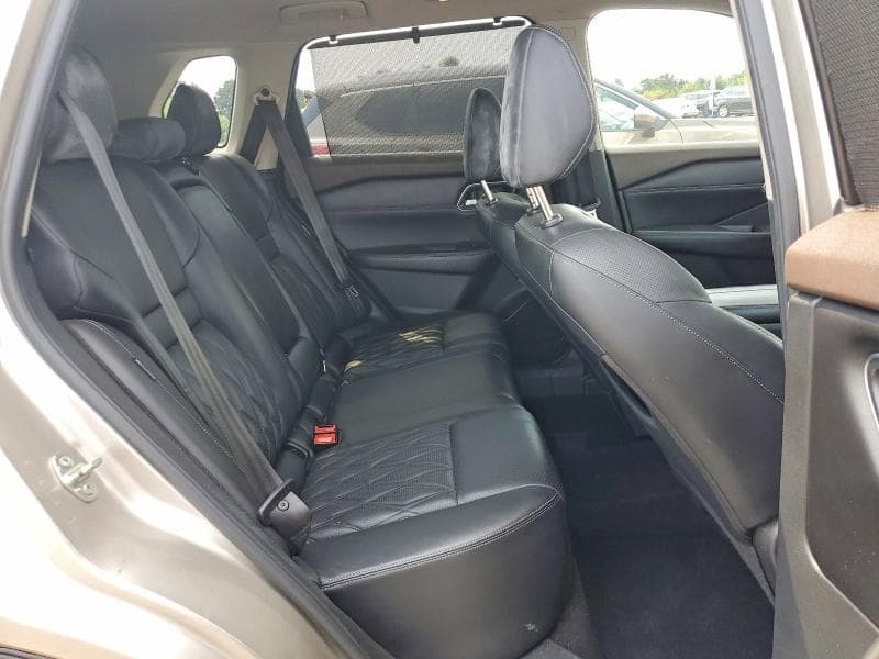 2021 NISSAN ROGUE PLATINUM 10