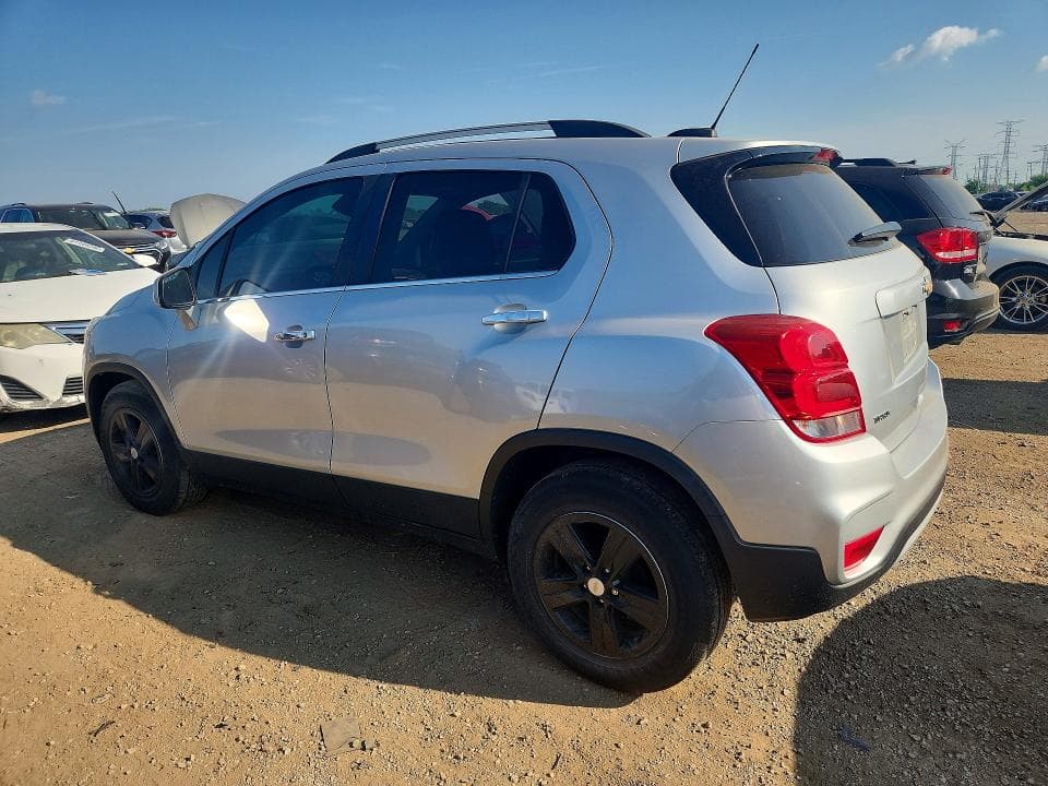 2020 CHEVROLET TRAX 1LT 2
