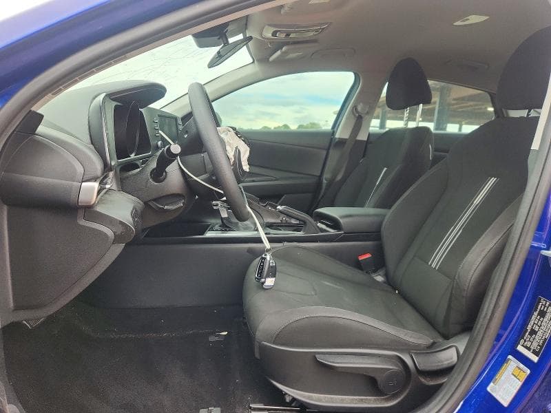 2023 HYUNDAI ELANTRA SEL 7