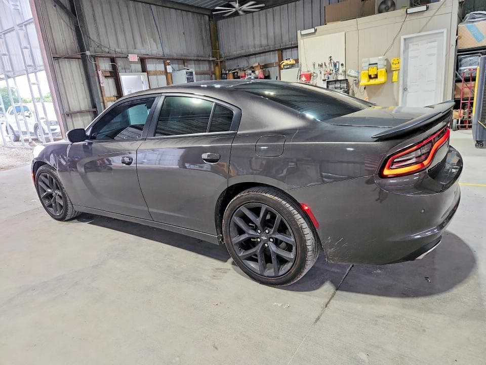 2021 DODGE CHARGER SXT 2