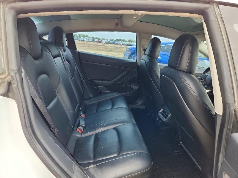 2020 TESLA MODEL 3 10